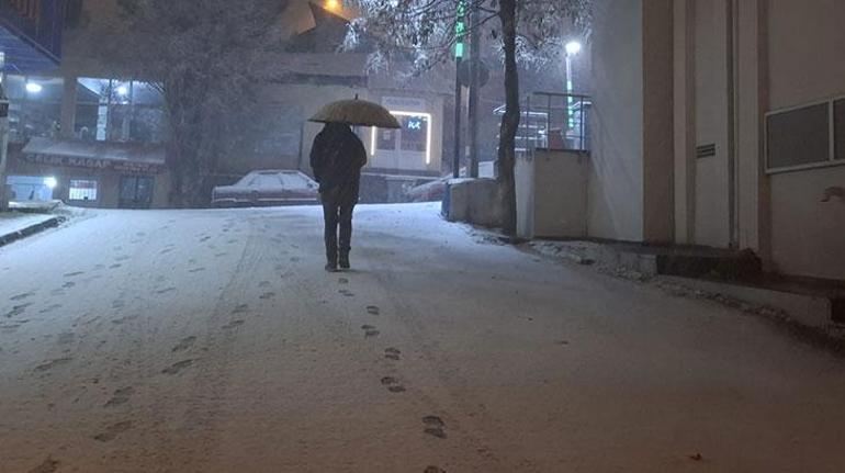 Tunceli'de kar tatili